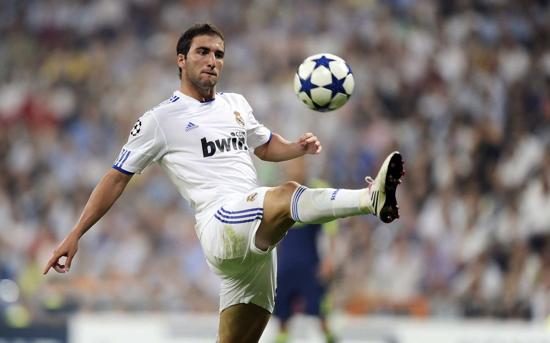 年度焦点之战之夜，杜兰特让比赛提前失去悬念