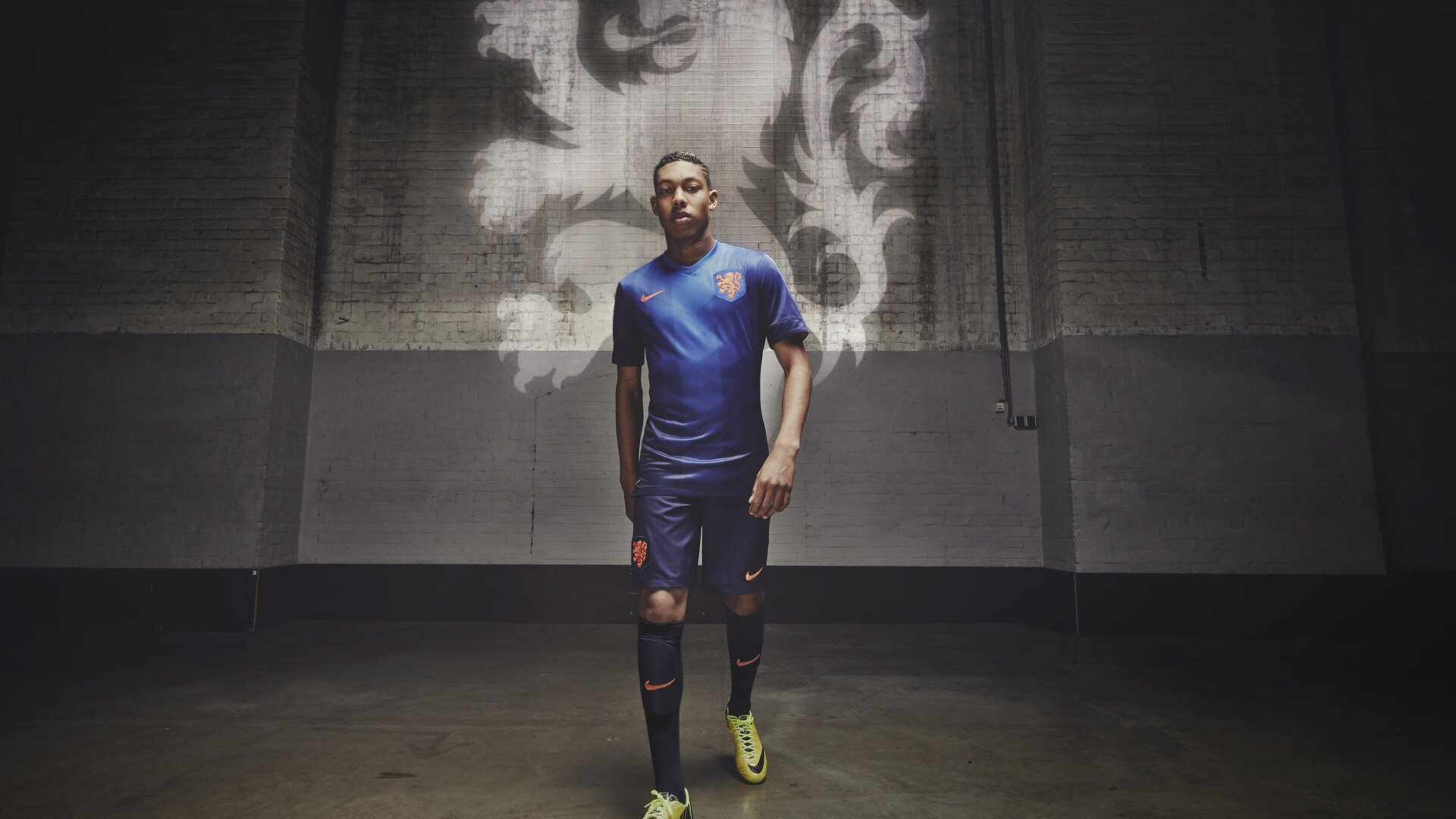 开云体育中国-赛道奇迹，皮亚斯特里刷新纪录，迈凯伦惊天逆转红牛二队